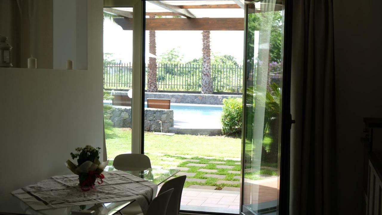 Holiday Homes Borgo Papardo Giarre Exterior foto