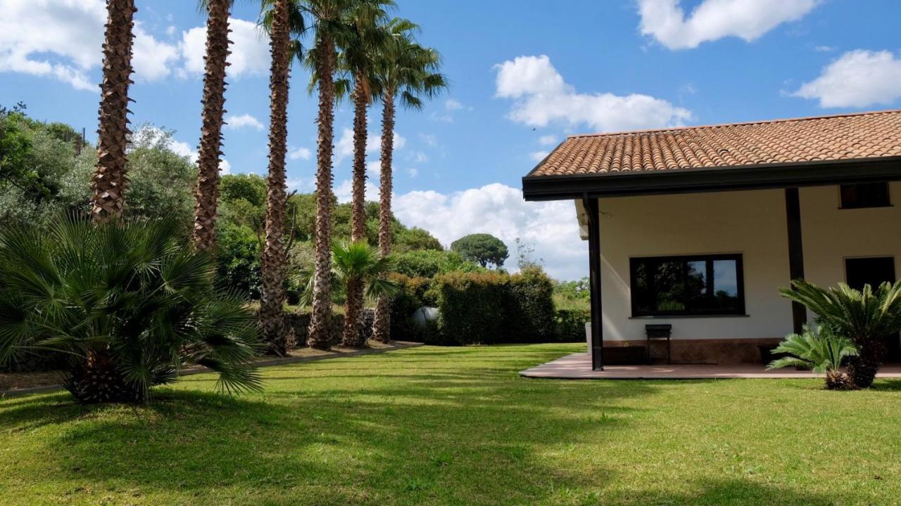 Holiday Homes Borgo Papardo Giarre Exterior foto
